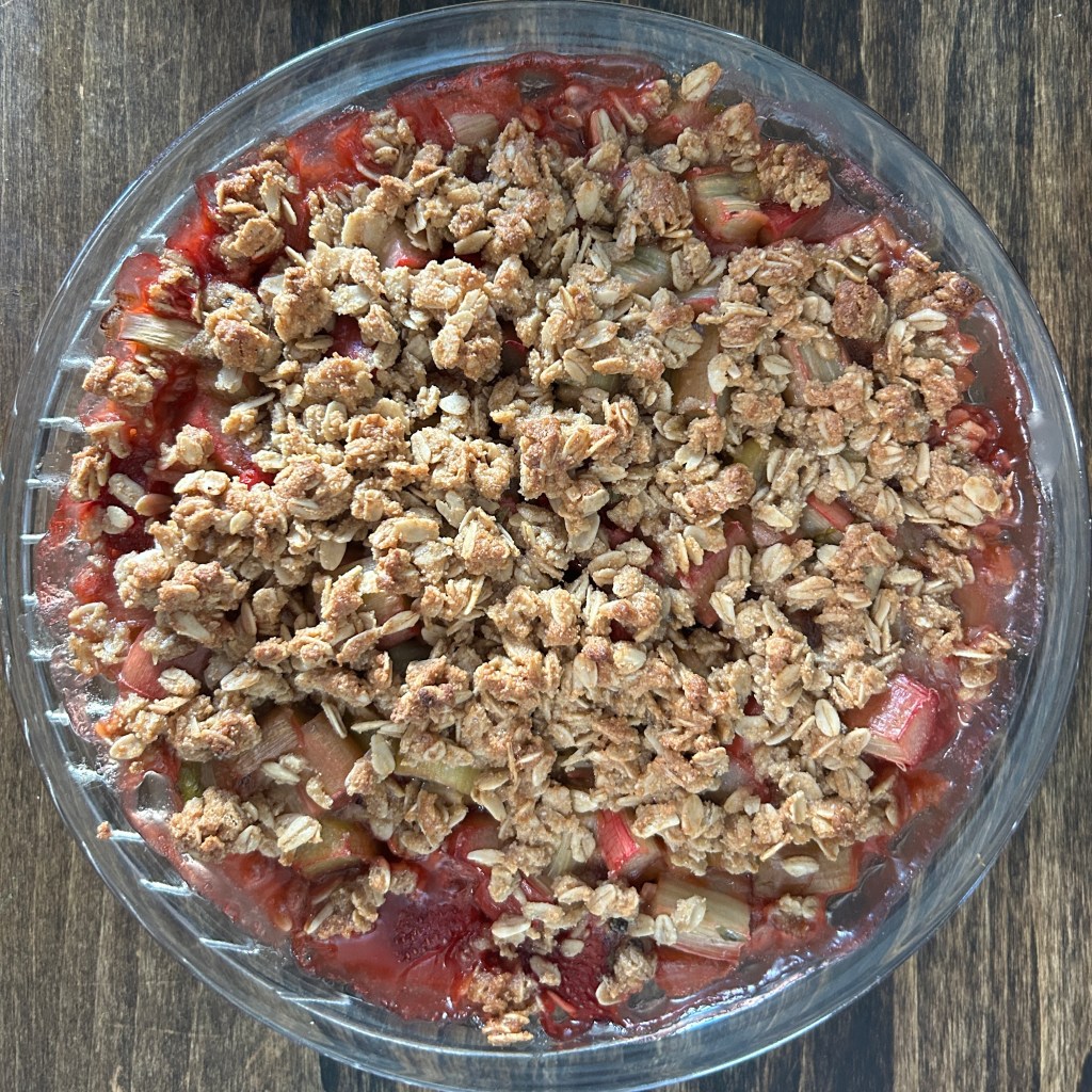 Rhubarb crisp